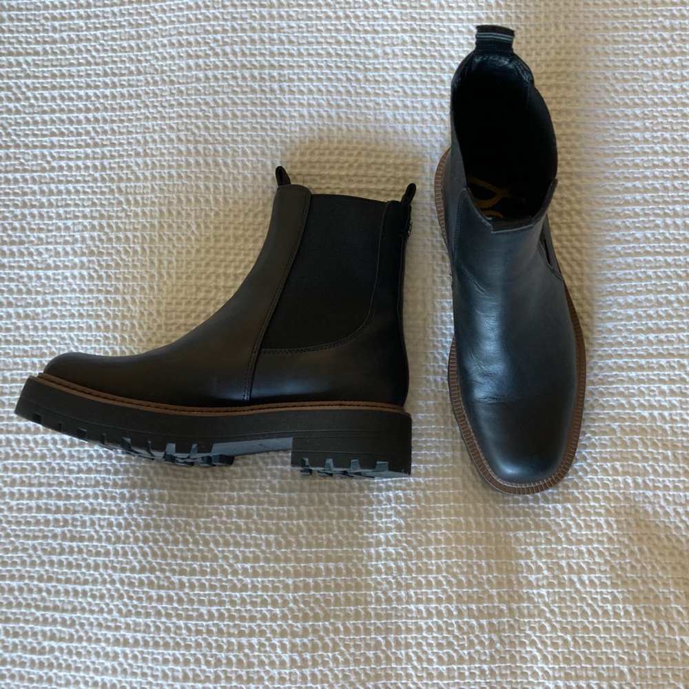 Sam Edelman Laguna Chelsea Boots Size 6